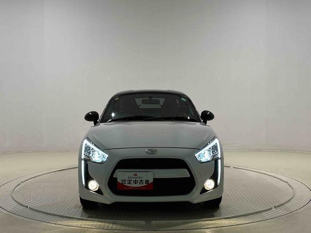 コペンローブ　Ｓ　ＣＶＴ車　ＥＴＣ車載器　カーナビゲーション電動開閉式ルーフ　ＬＥＤヘッドランプ　ハロゲンフォグランプ　　１６インチタイヤ＆アルミホイール　プッシュボタンスタート　セキュリティアラーム　スタビライザー（フロント・リヤ）（広島県）の中古車