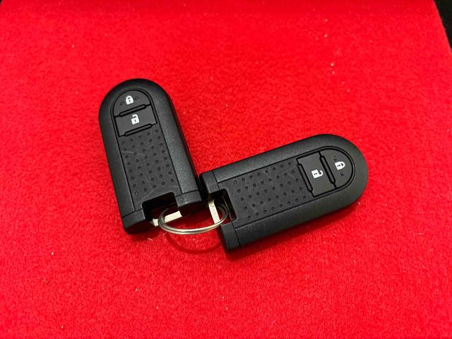 キャストスポーツSAIII   純正ナビ  バックモニターターボ LEDヘッドランプ・フォグランプ パドルシフト付MOMO製革巻ステアリングホイール 16インチタイヤ&アルミホイール 運転席助手席シートヒーター オートライト プッシュボタンスタート(広島県)の中古車