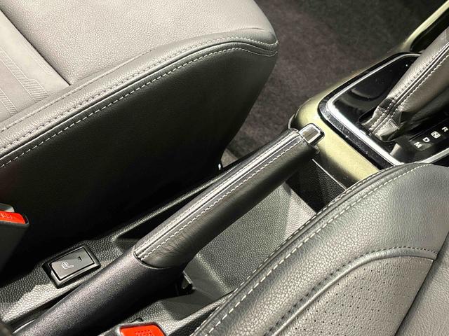 イグニスFリミテッド カーナビ バックモニター ドライブレコーダーETC車載器 運転席・助手席シートヒーター プッシュボタンスタート オートライト 電動格納式ドアミラー サイドエアバッグ オートエアコン ターンランプ付き電動格納式ドアミラー(広島県)の中古車