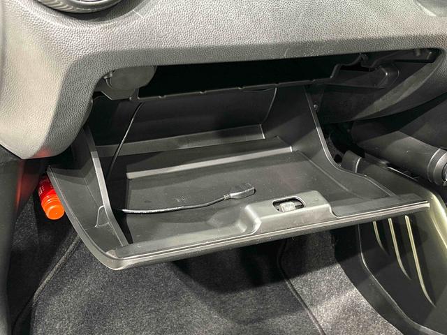 イグニスFリミテッド カーナビ バックモニター ドライブレコーダーETC車載器 運転席・助手席シートヒーター プッシュボタンスタート オートライト 電動格納式ドアミラー サイドエアバッグ オートエアコン ターンランプ付き電動格納式ドアミラー(広島県)の中古車