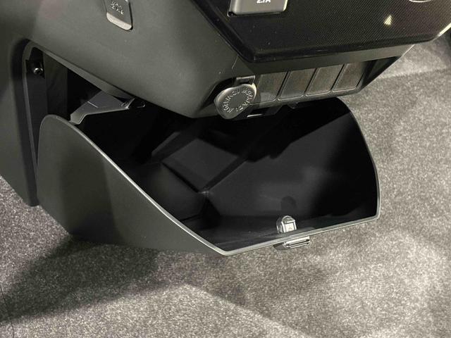 トールGターボLEDヘッドランプ 14インチフルホイールキャップ オートライト プッシュボタンスタート パワースライドドア コーナーセンサー(広島県)の中古車