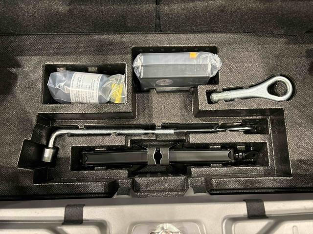 タフトＧ　クロムベンチャー　前席シートヒーター　バックカメラ付スカイフィールトップ　クロムパック　メッキパック　シルバーアンダーガーニッシュ　インテリアアクセント　ＬＥＤオートハイビーム＆フォグランプ　電動パーキングブレーキ　バックカメラ　アルミホイール（広島県）の中古車