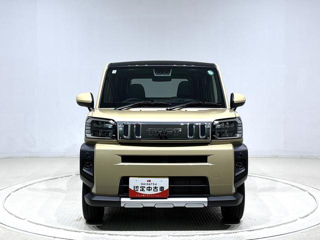 タフトＧ　クロムベンチャー　前席シートヒータースカイフィールトップ　クロムパック　メッキパック　シルバーアンダーガーニッシュ　インテリアアクセント　ＬＥＤオートハイビーム＆フォグランプ　電動パーキングブレーキ　バックカメラ　アルミホイール（広島県）の中古車