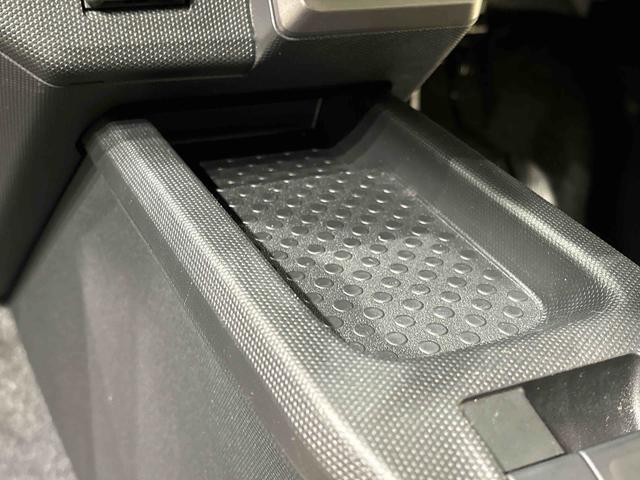 タフトＧ　クロムベンチャー　前席シートヒータースカイフィールトップ　クロムパック　メッキパック　シルバーアンダーガーニッシュ　インテリアアクセント　ＬＥＤオートハイビーム＆フォグランプ　電動パーキングブレーキ　バックカメラ　アルミホイール（広島県）の中古車