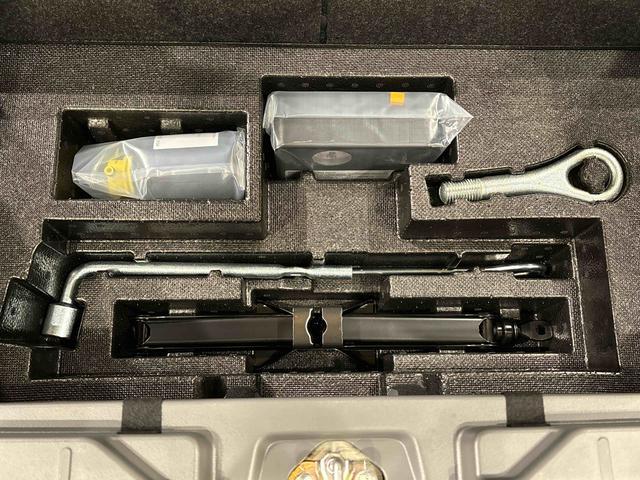 タフトＧ　クロムベンチャー　前席シートヒータースカイフィールトップ　クロムパック　メッキパック　シルバーアンダーガーニッシュ　インテリアアクセント　ＬＥＤオートハイビーム＆フォグランプ　電動パーキングブレーキ　バックカメラ　アルミホイール（広島県）の中古車