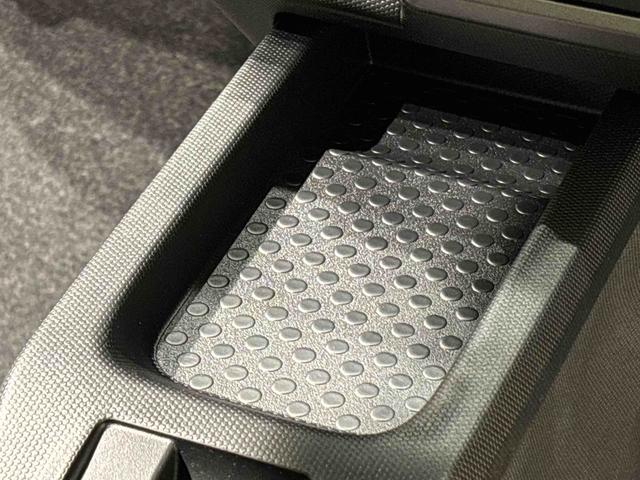 タフトG クロムベンチャー バックモニター 電動パーキングブレーキスカイフィールトップ クロムパック メッキパック シルバーアンダーガーニッシュ インテリアアクセント LEDオートライト&フォグランプ 電動パーキングブレーキ バックカメラ アルミホイール(広島県)の中古車
