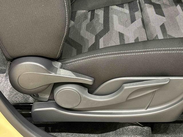 タフトG クロムベンチャー バックモニター 電動パーキングブレーキスカイフィールトップ クロムパック メッキパック シルバーアンダーガーニッシュ インテリアアクセント LEDオートライト&フォグランプ 電動パーキングブレーキ バックカメラ アルミホイール(広島県)の中古車