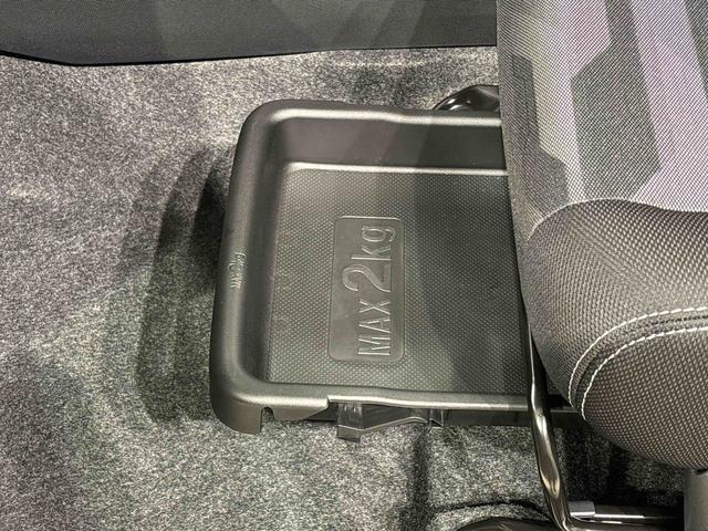 タフトＧ　ダーククロムベンチャー　運転席・助手席シートヒーター純正ナビ装着用アップグレードパック　電動パーキングブレーキブレーキ　オートブレーキホールド機能　運転席シートリフター　チルトステアリング　オートライト　キーフリーシステム（広島県）の中古車