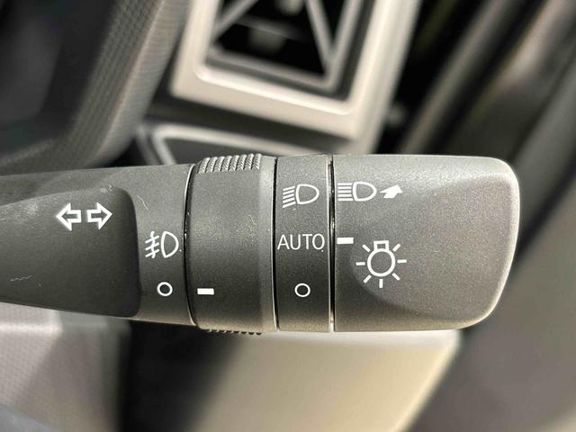 タフトGダーククロムベンチャー 電子パーキング LEDヘッドライトスカイフィールトップ クロムパック メッキパック シルバーアンダーガーニッシュ インテリアアクセント LEDオートライト&フォグランプ 電動パーキングブレーキ バックカメラ アルミホイール(広島県)の中古車