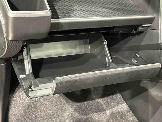 タフトGダーククロムベンチャー 電子パーキング LEDヘッドライトスカイフィールトップ クロムパック メッキパック シルバーアンダーガーニッシュ インテリアアクセント LEDオートライト&フォグランプ 電動パーキングブレーキ バックカメラ アルミホイール(広島県)の中古車