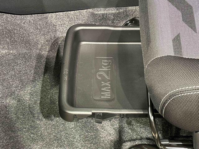 タフトGダーククロムベンチャー 電子パーキング LEDヘッドライトスカイフィールトップ クロムパック メッキパック シルバーアンダーガーニッシュ インテリアアクセント LEDオートライト&フォグランプ 電動パーキングブレーキ バックカメラ アルミホイール(広島県)の中古車