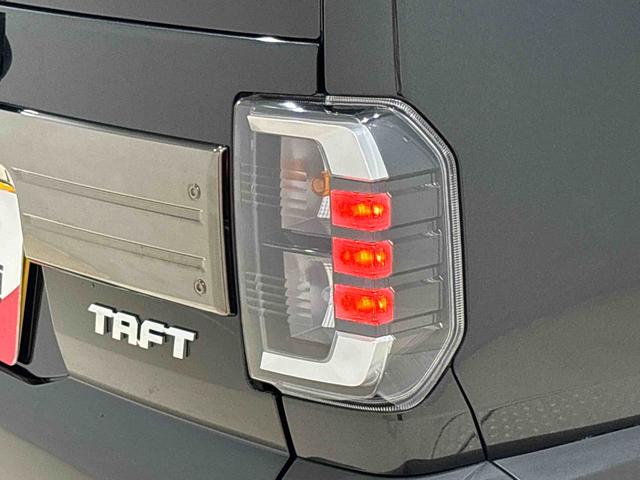 タフトGダーククロムベンチャー 電子パーキング LEDヘッドライトスカイフィールトップ クロムパック メッキパック シルバーアンダーガーニッシュ インテリアアクセント LEDオートライト&フォグランプ 電動パーキングブレーキ バックカメラ アルミホイール(広島県)の中古車