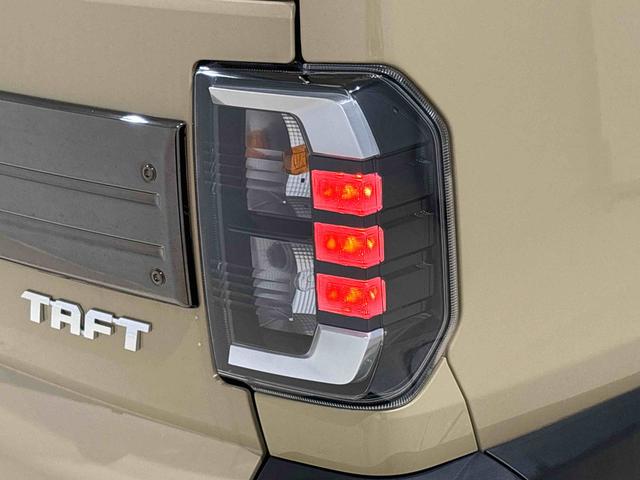 タフトＧターボ　　ダーククロムベンチャー　　　電子パーキングスカイフィールトップ　クロムパック　メッキパック　シルバーアンダーガーニッシュ　インテリアアクセント　ＬＥＤオートハイビーム＆フォグランプ　電動パーキングブレーキ　バックカメラ　アルミホイール（広島県）の中古車