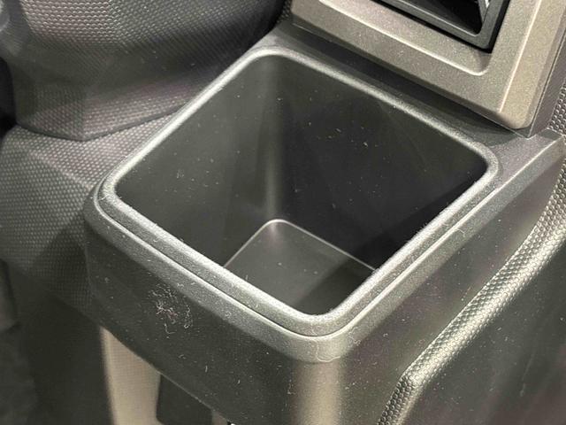 タフトＧ　クロムベンチャー　運転席・助手席シートヒーター純正ナビ装着用アップグレードパック　電動パーキングブレーキブレーキ　オートブレーキホールド機能　本革巻ステアリングホイール　リバース連動リヤワイパー　１５インチアルミホイール　キーフリーシステム（広島県）の中古車