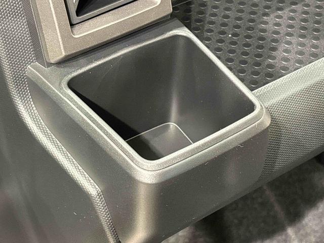 タフトＧ　クロムベンチャー　運転席・助手席シートヒーター純正ナビ装着用アップグレードパック　電動パーキングブレーキブレーキ　オートブレーキホールド機能　本革巻ステアリングホイール　リバース連動リヤワイパー　１５インチアルミホイール　キーフリーシステム（広島県）の中古車