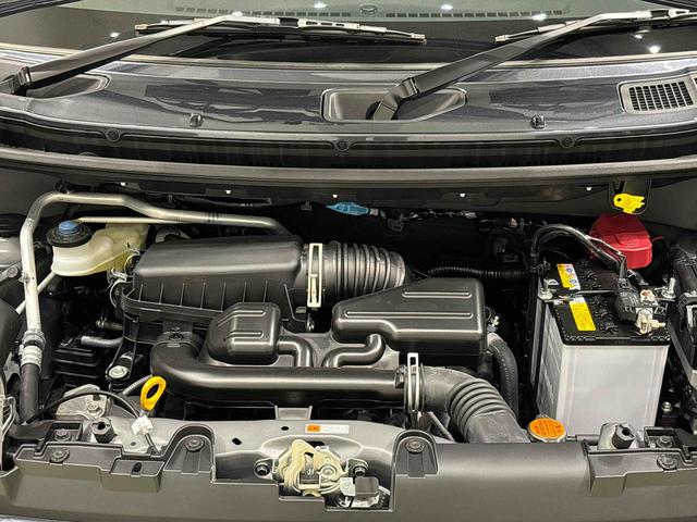 タフトＧ　クロムベンチャー　運転席・助手席シートヒーター純正ナビ装着用アップグレードパック　電動パーキングブレーキブレーキ　オートブレーキホールド機能　本革巻ステアリングホイール　リバース連動リヤワイパー　１５インチアルミホイール　キーフリーシステム（広島県）の中古車