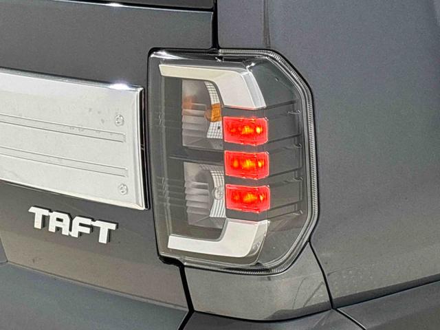 タフトＧ　クロムベンチャー　運転席・助手席シートヒーター純正ナビ装着用アップグレードパック　電動パーキングブレーキブレーキ　オートブレーキホールド機能　本革巻ステアリングホイール　リバース連動リヤワイパー　１５インチアルミホイール　キーフリーシステム（広島県）の中古車