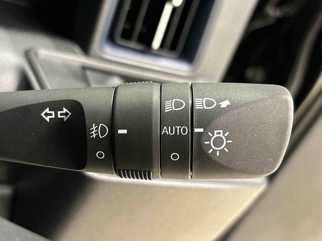 タントカスタムＲＳ　　左右パワースライドドア　電子パーキングＬＥＤオートライト　パワースライドドアウェルカムオープン機能　電動パーキングブレーキ　運転席助手席シートヒーター　アルミホイール　キーフリーシステム　　オート電動格納式ドアミラー（広島県）の中古車