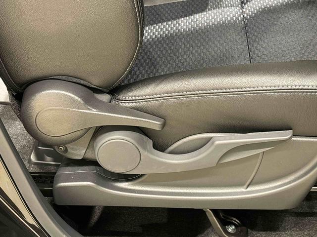 タントカスタムＲＳ　　左右パワースライドドア　電子パーキングＬＥＤオートライト　パワースライドドアウェルカムオープン機能　電動パーキングブレーキ　運転席助手席シートヒーター　アルミホイール　キーフリーシステム　　オート電動格納式ドアミラー（広島県）の中古車