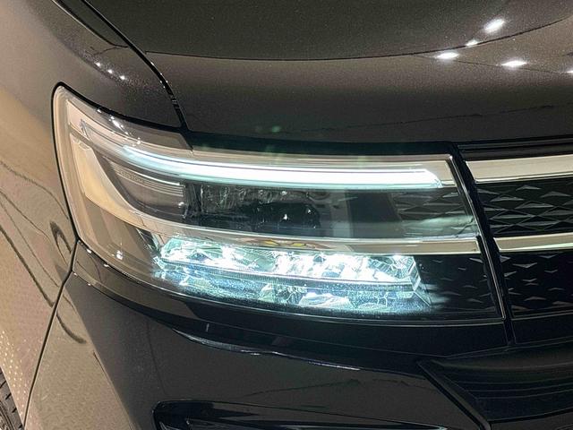 タントカスタムＲＳ　　左右パワースライドドア　電子パーキングＬＥＤオートライト　パワースライドドアウェルカムオープン機能　電動パーキングブレーキ　運転席助手席シートヒーター　アルミホイール　キーフリーシステム　　オート電動格納式ドアミラー（広島県）の中古車