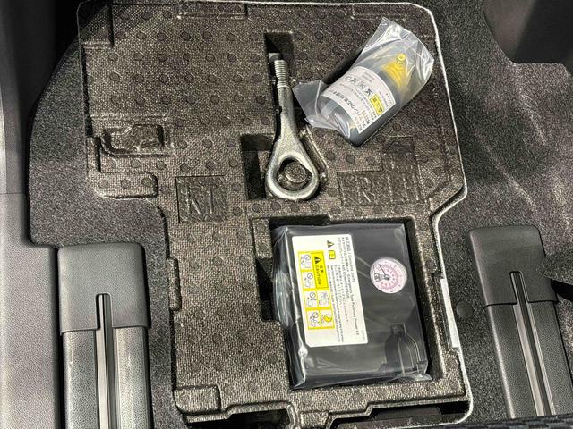 タントカスタムRS  電子パーキング  両側パワースライドドアLEDオートライト パワースライドドアウェルカムオープン機能 電動パーキングブレーキ 運転席助手席シートヒーター アルミホイール キーフリーシステム  オート電動格納式ドアミラー(広島県)の中古車