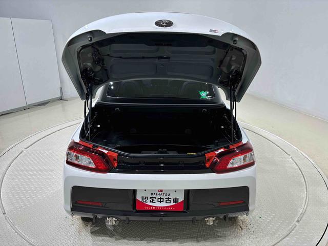 コペンＧＲ　スポーツ　　ナビ　　バックモニター　　ＥＴＣ電動開閉式ルーフ　ＬＥＤヘッドランプ　ハロゲンフォグランプ　　１６インチタイヤ＆アルミホイール　プッシュボタンスタート　セキュリティアラーム　スタビライザー（フロント・リヤ）（広島県）の中古車
