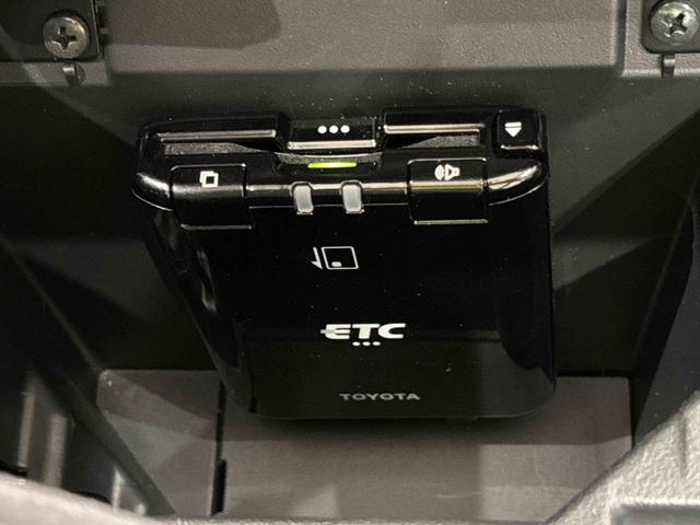 コペンGR スポーツ  CDステレオ ETC シートヒーター電動開閉式ルーフ LEDヘッドランプ  16インチタイヤ&アルミホイール プッシュボタンスタート セキュリティアラーム スタビライザー(フロント・リヤ)(広島県)の中古車