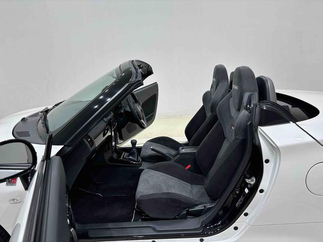 コペンGR スポーツ  CDステレオ ETC シートヒーター電動開閉式ルーフ LEDヘッドランプ  16インチタイヤ&アルミホイール プッシュボタンスタート セキュリティアラーム スタビライザー(フロント・リヤ)(広島県)の中古車