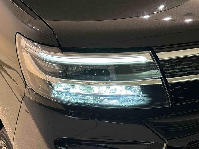 タントカスタムＸ　　　両側パワースライドドア　　電子パーキングＬＥＤオートライト　パワースライドドアウェルカムオープン機能　電動パーキングブレーキ　運転席助手席シートヒーター　アルミホイール　キーフリーシステム　　オート電動格納式ドアミラー（広島県）の中古車
