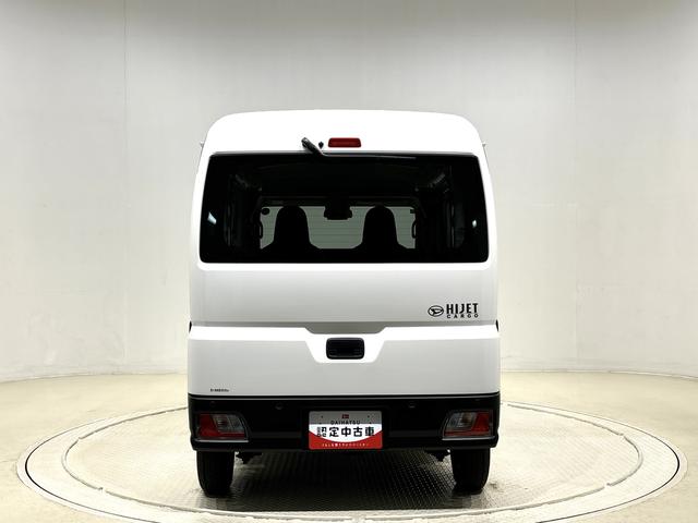 ハイゼットカーゴＤＸＡＭＦＭラジオ　リヤヒーター　オーバーヘッドシェルフ　ヒルホールドシステム　ＶＳＣ＆ＴＲＣ　リバース連動リヤワイパー　手引き式サイドブレーキ　フロントドアパワーウインドウ（運転席挟み込み防止機構付き）（広島県）の中古車