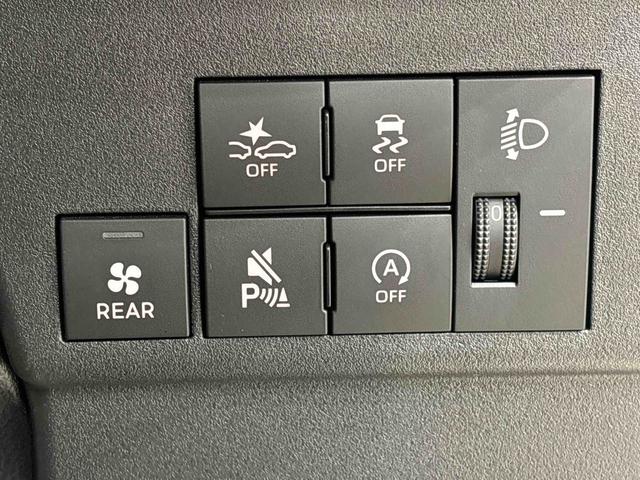 ハイゼットカーゴＤＸＡＭＦＭラジオ　リヤヒーター　オーバーヘッドシェルフ　ヒルホールドシステム　ＶＳＣ＆ＴＲＣ　リバース連動リヤワイパー　手引き式サイドブレーキ　フロントドアパワーウインドウ（運転席挟み込み防止機構付き）（広島県）の中古車