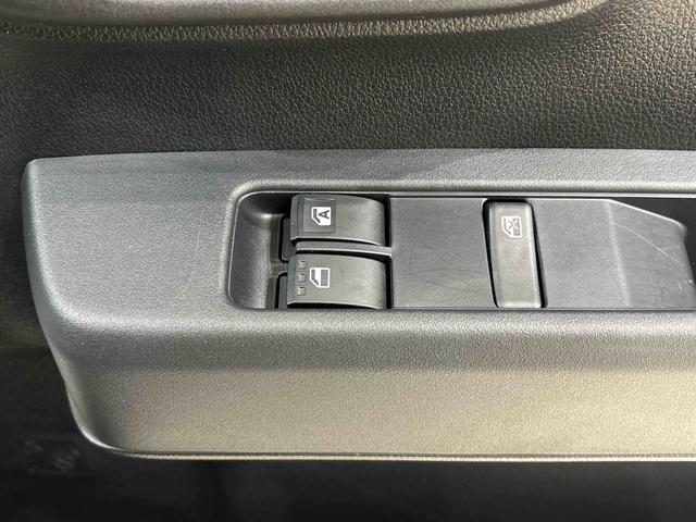 ハイゼットカーゴＤＸＡＭＦＭラジオ　リヤヒーター　オーバーヘッドシェルフ　ヒルホールドシステム　ＶＳＣ＆ＴＲＣ　リバース連動リヤワイパー　手引き式サイドブレーキ　フロントドアパワーウインドウ（運転席挟み込み防止機構付き）（広島県）の中古車