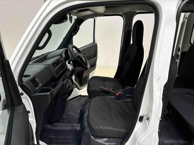 ハイゼットカーゴＤＸＡＭＦＭラジオ　リヤヒーター　オーバーヘッドシェルフ　ヒルホールドシステム　ＶＳＣ＆ＴＲＣ　リバース連動リヤワイパー　手引き式サイドブレーキ　フロントドアパワーウインドウ（運転席挟み込み防止機構付き）（広島県）の中古車