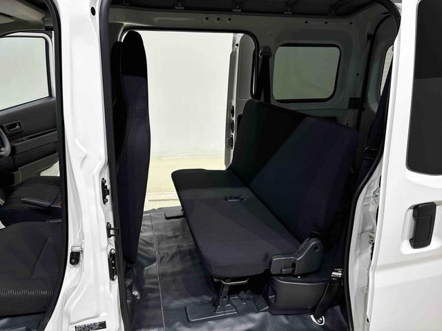 ハイゼットカーゴＤＸＡＭＦＭラジオ　リヤヒーター　オーバーヘッドシェルフ　ヒルホールドシステム　ＶＳＣ＆ＴＲＣ　リバース連動リヤワイパー　手引き式サイドブレーキ　フロントドアパワーウインドウ（運転席挟み込み防止機構付き）（広島県）の中古車