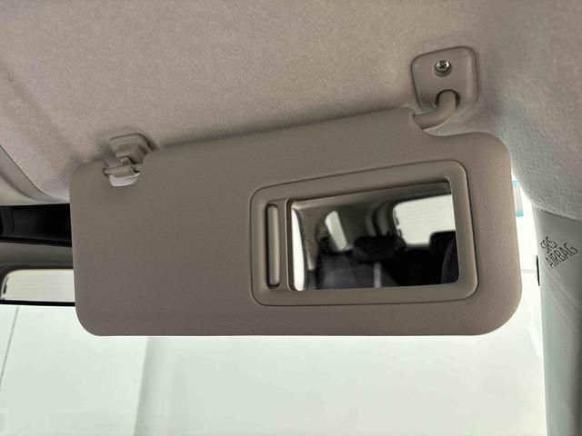 ロッキープレミアムG   純正ナビ 前後ドライブレコーダー ETCLEDヘッドランプ・フォグランプ 全車速追従機能付アダプティブクルーズコントロール レーンキープコントロール ブラインドスポットモニター 17インチアルミホイール シートヒーター(広島県)の中古車