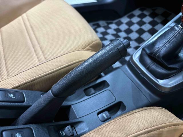 コペンセロ電動開閉式ルーフ LEDヘッドランプ ハロゲンフォグランプ  16インチタイヤ&アルミホイール プッシュボタンスタート セキュリティアラーム スタビライザー(フロント・リヤ)(広島県)の中古車