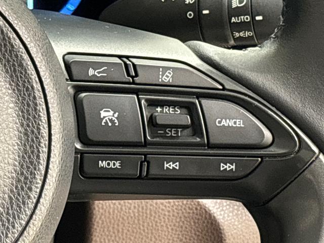 ヤリスクロスZ  純正ナビ パノラマモニター ETC ドライブレコーダーLEDヘッドライト  プッシュボタンスタート  シートヒーター  オートライト      オートエアコン  電子パーキング  アルミホイール(広島県)の中古車