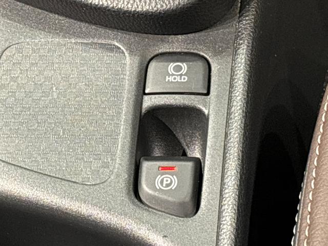 ヤリスクロスZ  純正ナビ パノラマモニター ETC ドライブレコーダーLEDヘッドライト  プッシュボタンスタート  シートヒーター  オートライト      オートエアコン  電子パーキング  アルミホイール(広島県)の中古車