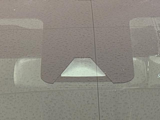 ヤリスクロスZ  純正ナビ パノラマモニター ETC ドライブレコーダーLEDヘッドライト  プッシュボタンスタート  シートヒーター  オートライト      オートエアコン  電子パーキング  アルミホイール(広島県)の中古車