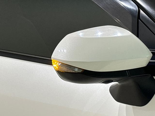 ヤリスクロスZ  純正ナビ パノラマモニター ETC ドライブレコーダーLEDヘッドライト  プッシュボタンスタート  シートヒーター  オートライト      オートエアコン  電子パーキング  アルミホイール(広島県)の中古車