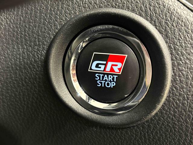 C−HRS GRスポーツ ETC バックモニター ドラレコLEDヘッドライト 電子パーキング オートライト 電動格納式ドアミラー プッシュボタンスタート キーフリー アルミホイール(広島県)の中古車