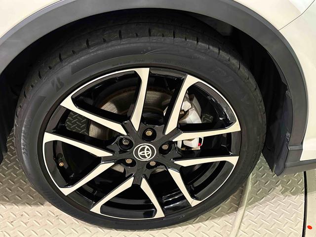 C−HRS GRスポーツ ETC バックモニター ドラレコLEDヘッドライト 電子パーキング オートライト 電動格納式ドアミラー プッシュボタンスタート キーフリー アルミホイール(広島県)の中古車