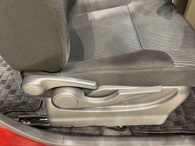 ムーヴX SAIIIプッシュボタンスタート 電子カードキー オートライト オートハイビーム 運転席シートヒーター 14インチアルミホイール オートエアコン オート機能付電動格納式ドアミラー フロントトップシェードガラス(広島県)の中古車