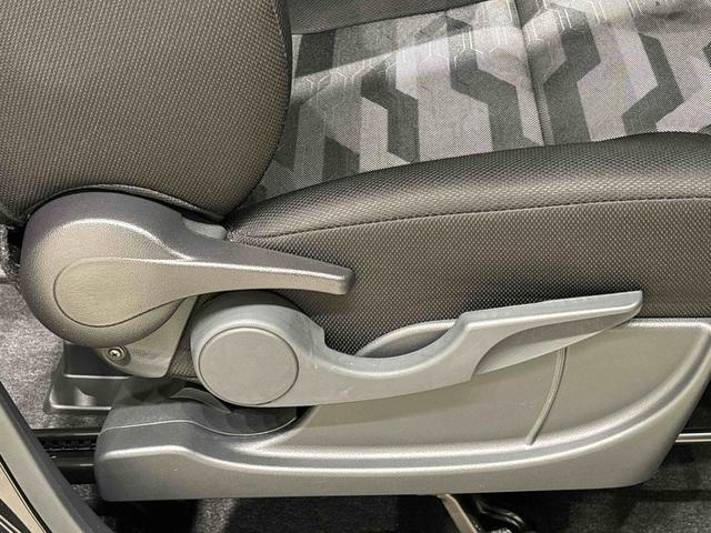 タントファンクロスターボＬＥＤオートライト　パワースライドドアウェルカムオープン機能　電動パーキングブレーキ　運転席助手席シートヒーター　　フルホイールキャツプ　キーフリーシステム　　オート電動格納式ドアミラー（広島県）の中古車