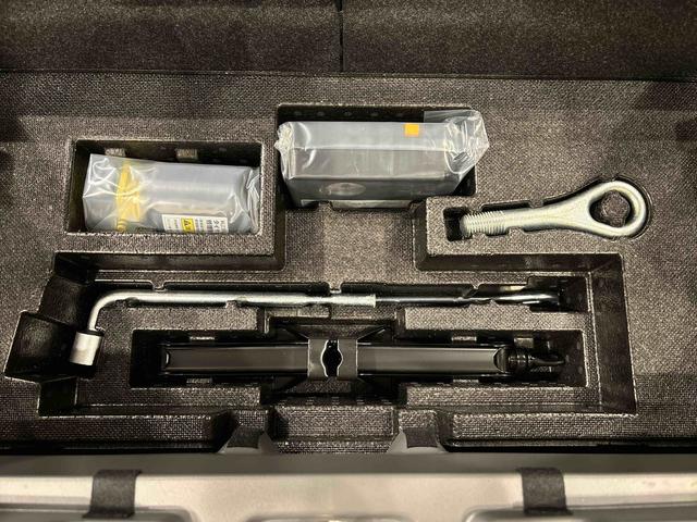 タフトＧ　　ラギッドパック　　バックドアスポイラー付きスカイフィールトップ　ＬＥＤオートライト　オートハイビーム　フロントフォグランプ　運転席／助手席シートヒーター　プッシュボタンスタート　キーフリーシステム　電動パーキングブレーキ　バックカメラ（広島県）の中古車