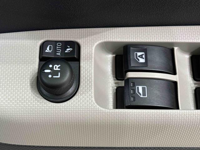 ミラトコットＧ　リミテッド　ＳＡIII　４ＷＤ　カーナビ　ドラレコパノラマモニター対応カメラ　ＥＴＣ車載器　運転席・助手席シートヒーター　ＬＥＤヘッドライト・フォグランプ　アルミホイール　オートライト　サイドエアバッグ　キーフリーシステム　セキュリティーアラーム（広島県）の中古車