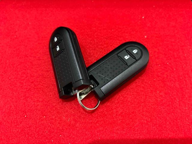 ミラトコットＧ　リミテッド　ＳＡIII　４ＷＤ　カーナビ　ドラレコパノラマモニター対応カメラ　ＥＴＣ車載器　運転席・助手席シートヒーター　ＬＥＤヘッドライト・フォグランプ　アルミホイール　オートライト　サイドエアバッグ　キーフリーシステム　セキュリティーアラーム（広島県）の中古車