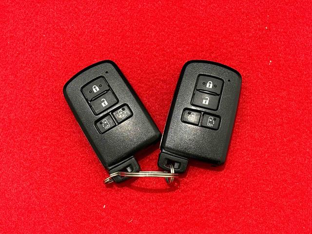 シエンタＧ　ウェルキャブ　スロープ　ナビ　パノラマモニター　ＥＴＣドライヴレコーダー　オートエアコン　プッシュスタート　キーフリーシステム　オートライト　両側パワースライドドア　ＬＥＤライト　フォグランプ　ホイールキャップ（広島県）の中古車