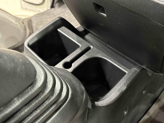 ハイゼットトラックジャンボ 農業女子パック 4WD 5速マニュアルキーレスエントリー LEDヘッドランプ&マルチリフレクターハロゲンフォグランプ 4枚リーフスプリング 大型荷台作業灯 スーパーデフロック(広島県)の中古車