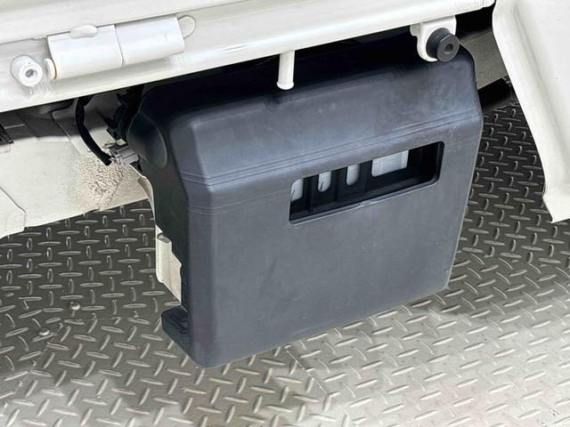 ハイゼットトラックジャンボ 農業女子パック 4WD 5速マニュアルキーレスエントリー LEDヘッドランプ&マルチリフレクターハロゲンフォグランプ 4枚リーフスプリング 大型荷台作業灯 スーパーデフロック(広島県)の中古車